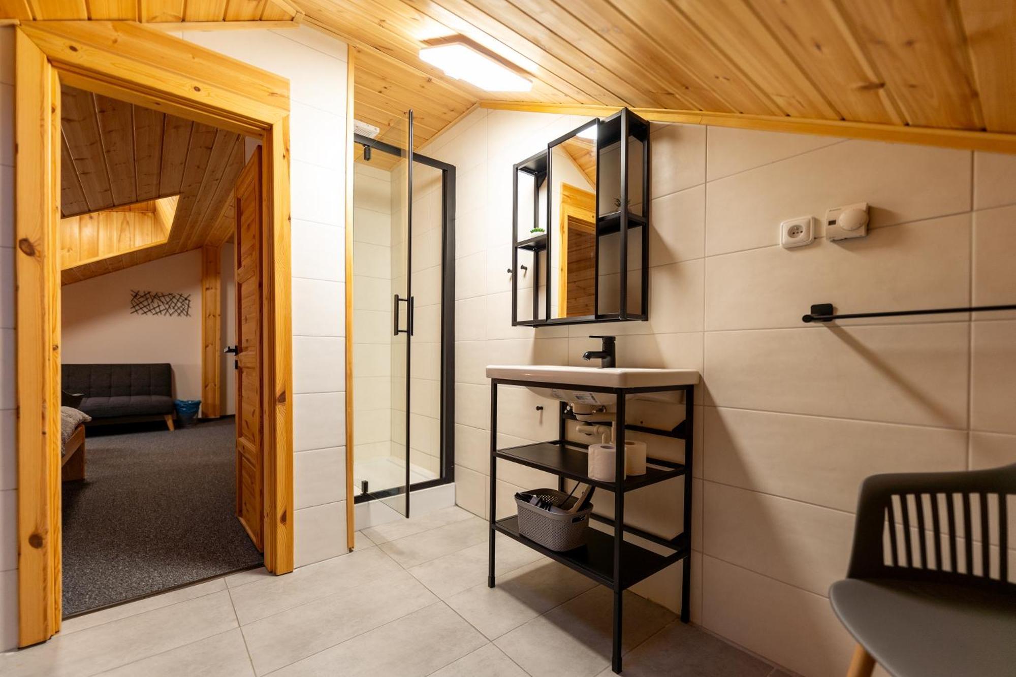 Wellness Pension Koliba Komorni Lhotka Exterior photo